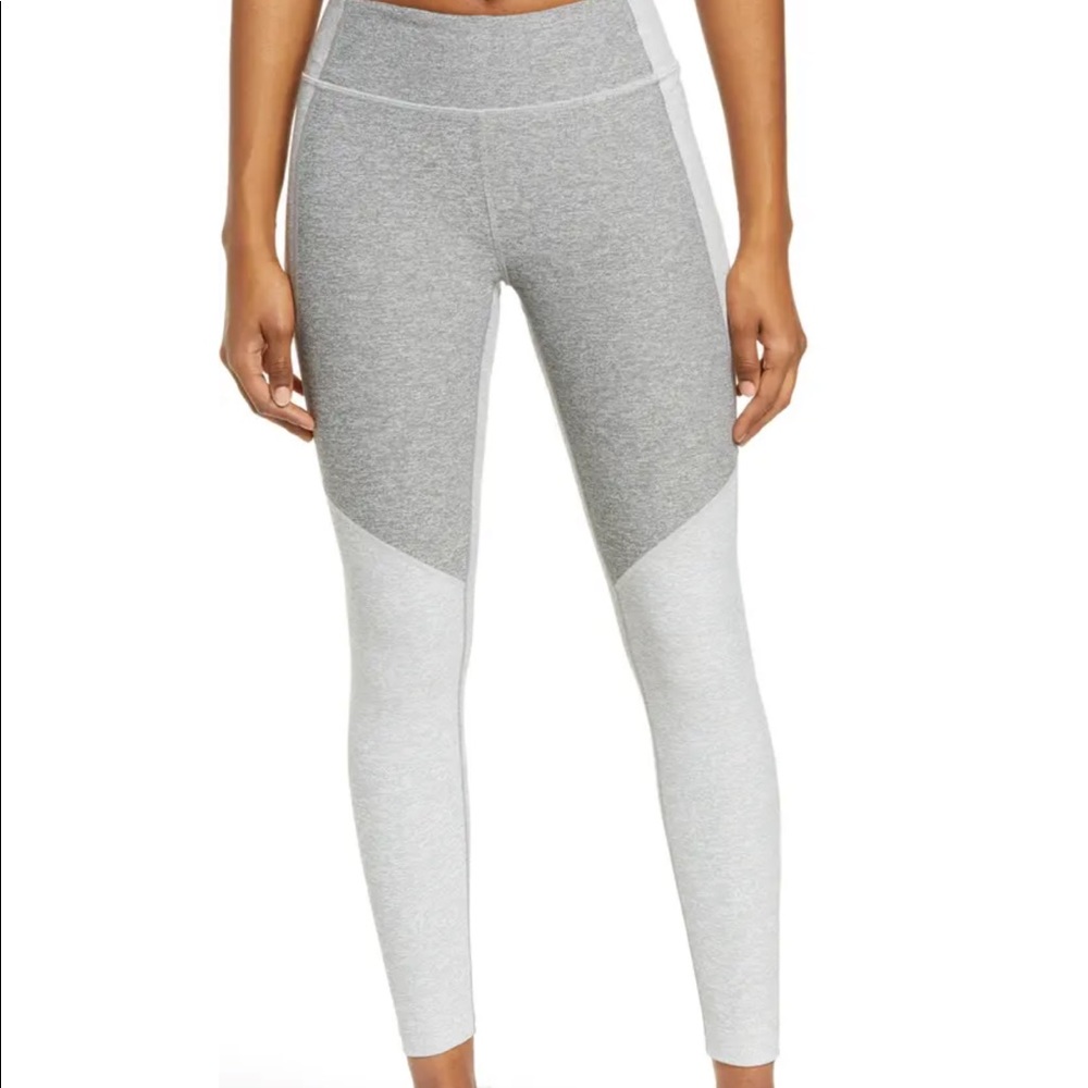 Outdoor Voices Two-Tone Warmup Crop Leggings